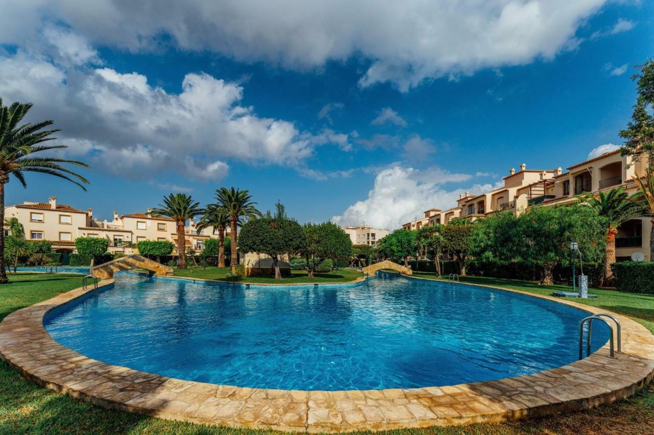 Bungavilla House In La Isla Javea Exterior photo